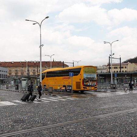 Stay2Gether Beige Nest - Metro Florenc Prag Exteriör bild